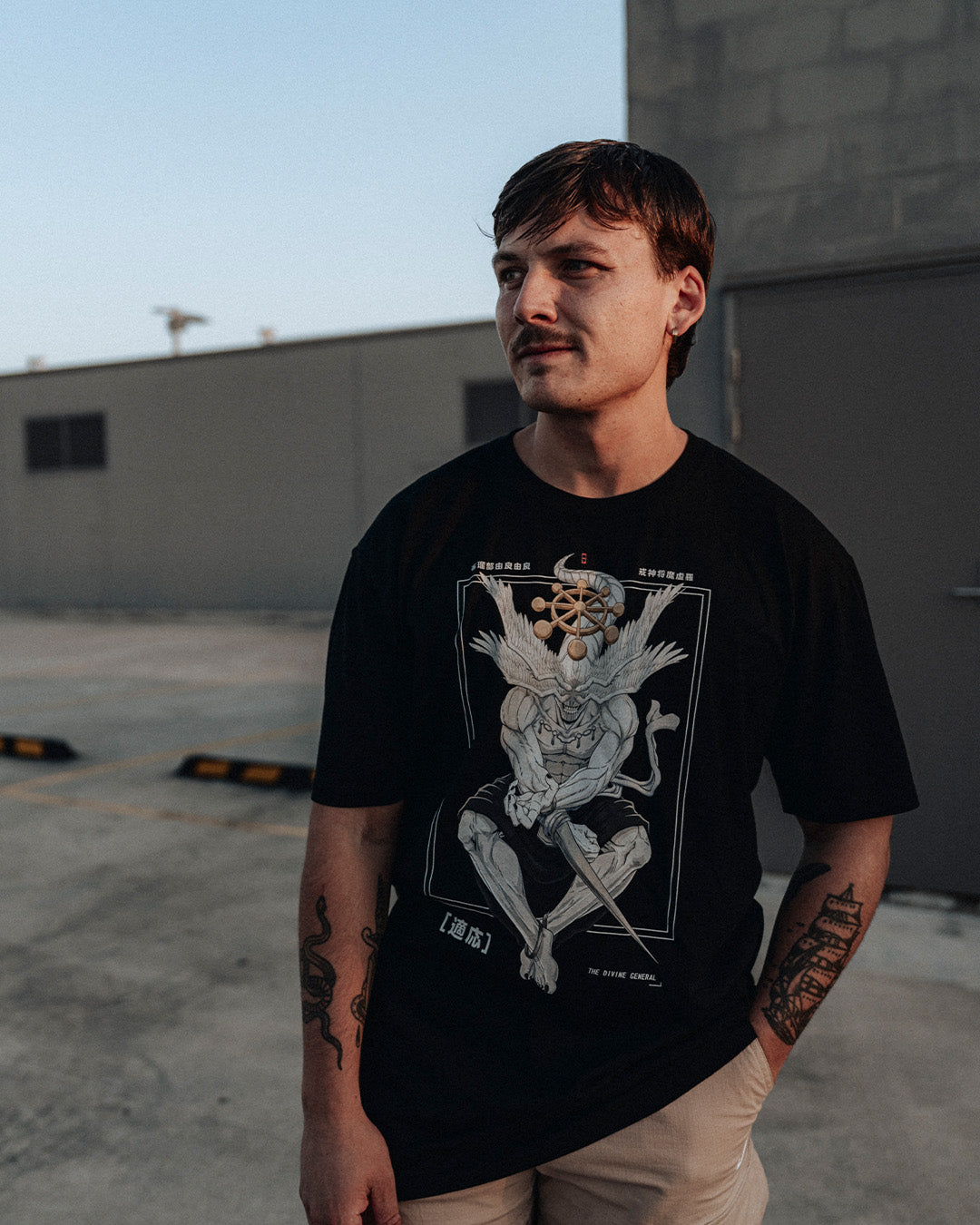 Mahoraga (Divine) - T-Shirt