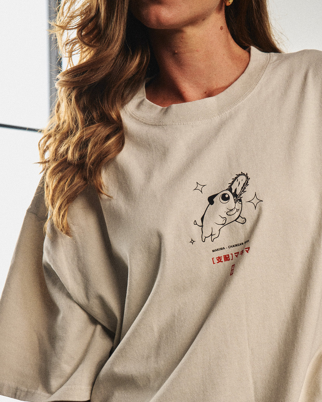 Makima (DRINKS) - Oversized Heavy Tee