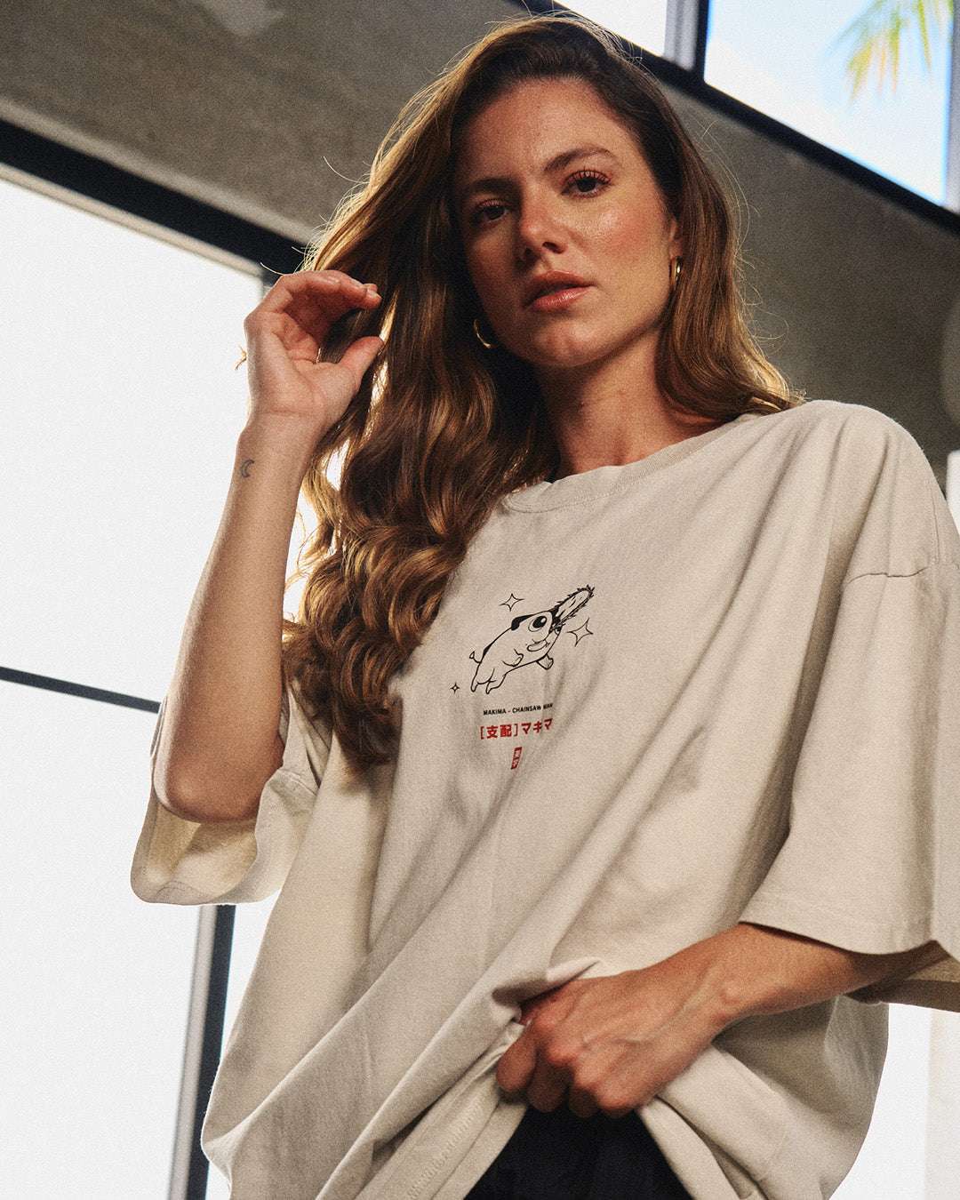 Makima (DRINKS) - Oversized Heavy Tee