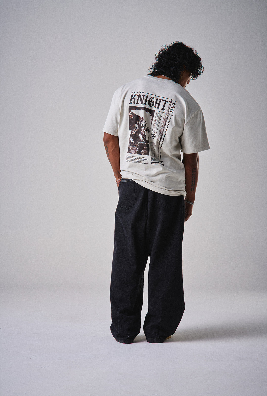 Slave Knight Gael - Oversized Heavy Tee-Faded Black-S-Iced Tea Aesthetics